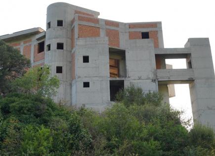 Haus für 616 596 euro in Buljarica, Montenegro