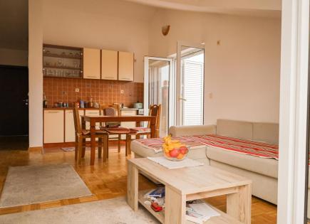 Flat for 114 871 euro in Tivat, Montenegro