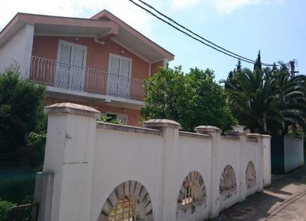 Maison pour 170 000 Euro à Utjeha, Monténégro