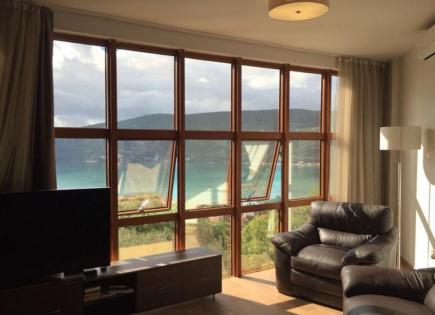 Appartement pour 245 000 Euro à Herceg-Novi, Monténégro