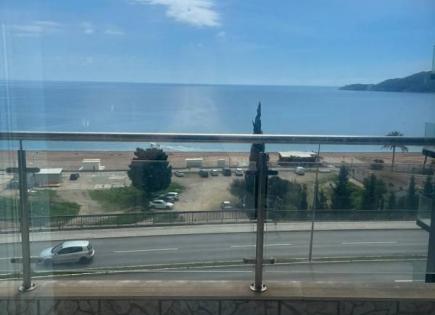 Flat for 259 500 euro in Becici, Montenegro