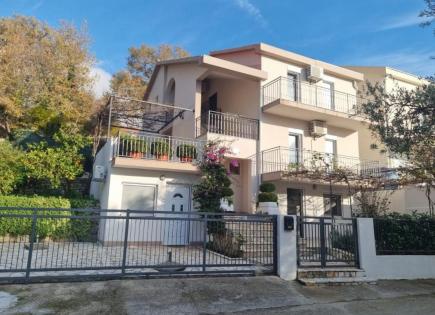 Casa para 300 000 euro en Petrovac, Montenegro