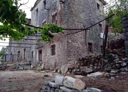 Casa para 270 956 euro en Stoliv, Montenegro
