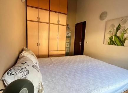 Flat for 94 900 euro in Petrovac, Montenegro