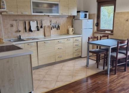 Piso para 135 000 euro en Petrovac, Montenegro