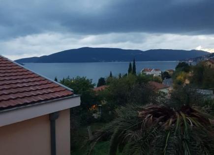Appartement pour 80 000 Euro à Kumbor, Monténégro