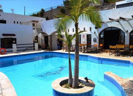 Hotel for 853 000 euro in Agios Nikolaos, Greece