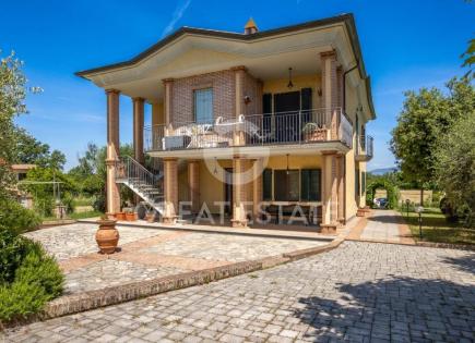 Villa für 730 000 euro in Castiglione del Lago, Italien