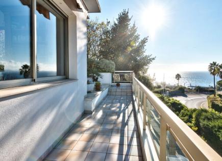 Villa per 1 100 000 euro a Nizza, Francia