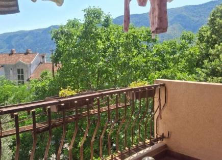 Apartment for 210 000 euro in Dobrota, Montenegro