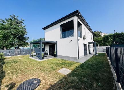 Maison pour 915 000 Euro à Koper, Slovénie