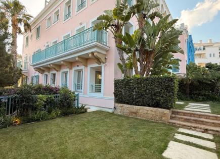 Apartment for 1 800 000 euro in Limassol, Cyprus