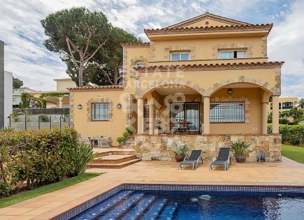 Haus für 779 000 euro in Lloret de Mar, Spanien