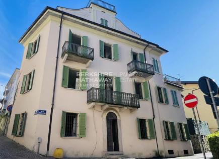 Haus für 390 000 euro in Stresa, Italien