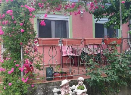 Gewerbeimmobilien für 95 000 euro in Sutomore, Montenegro