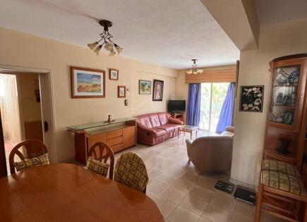 Apartamento para 2 300 euro por mes en Limasol, Chipre