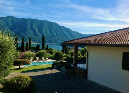 Villa for 2 400 000 euro in Tremezzina, Italy
