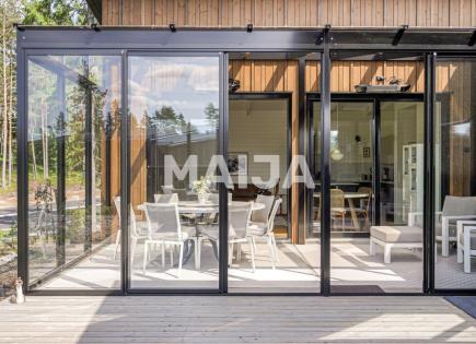 Maison pour 530 000 Euro à Siuntio, Finlande