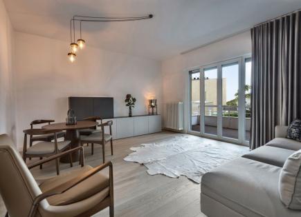Flat for 458 000 euro in Campione d'Italia, Italy