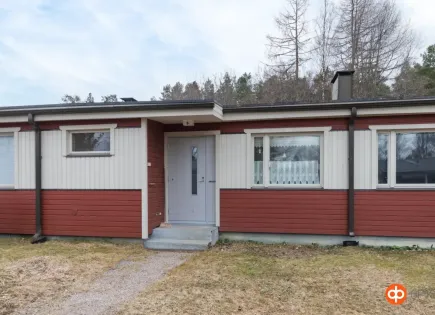 Casa adosada para 4 500 euro en Saarijarvi, Finlandia