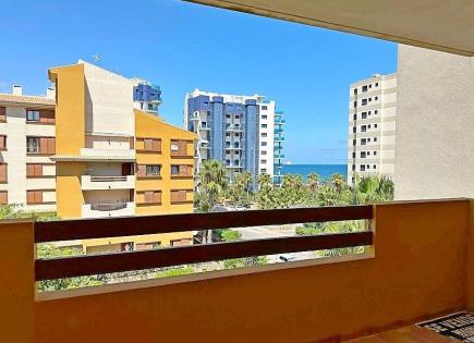 Apartment for 322 000 euro in Punta Prima, Spain