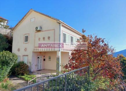 Villa pour 300 000 Euro à Kumbor, Monténégro