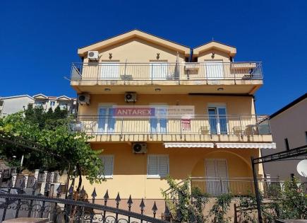 Apartment for 110 000 euro in Igalo, Montenegro