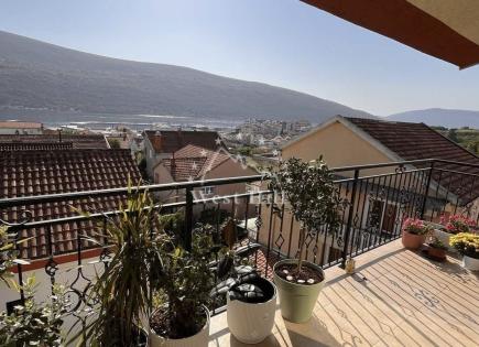 Appartement pour 240 000 Euro à Dénovici, Monténégro