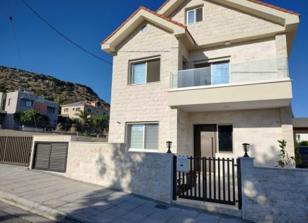 Maison pour 5 200 Euro par mois à Palodia, Chypre