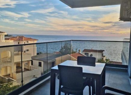 Wohnung für 220 000 euro in Dobra Voda, Montenegro