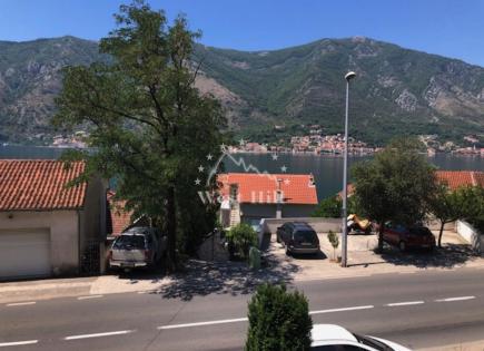 Casa para 650 000 euro en Dobrota, Montenegro