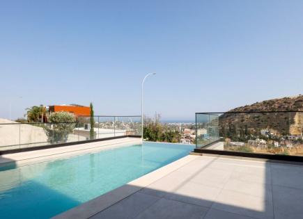 Villa per 2 200 000 euro a Limassol, Cipro