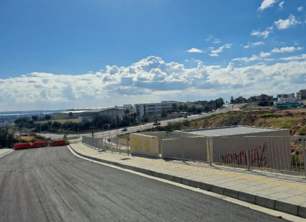 Grundstück für 220 000 euro in Ypsonas, Zypern