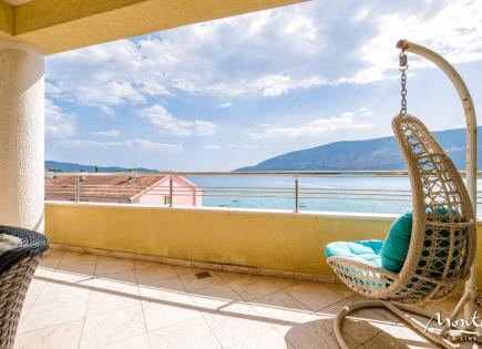 Piso para 346 000 euro en Herceg-Novi, Montenegro