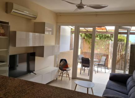 Casa para 1 000 euro por mes en Mouttagiaka, Chipre