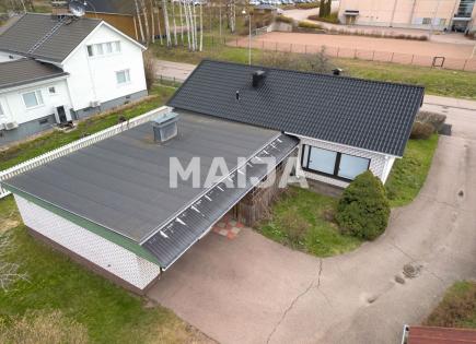 Maison pour 198 000 Euro à Hamina, Finlande