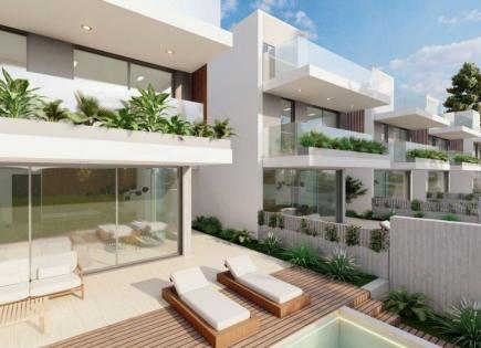 Villa for 680 000 euro in Paphos, Cyprus