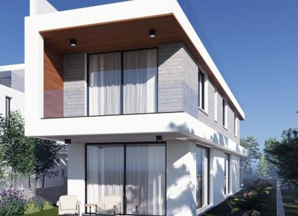 Villa for 675 000 euro in Paphos, Cyprus