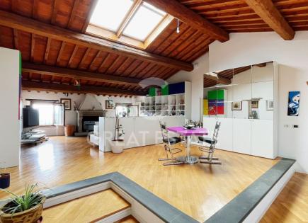 Apartment for 390 000 euro in Lucignano, Italy