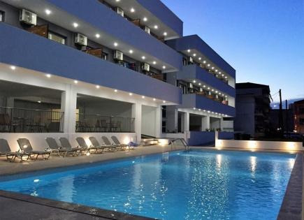 Hotel para 2 550 000 euro en Paralia, Grecia