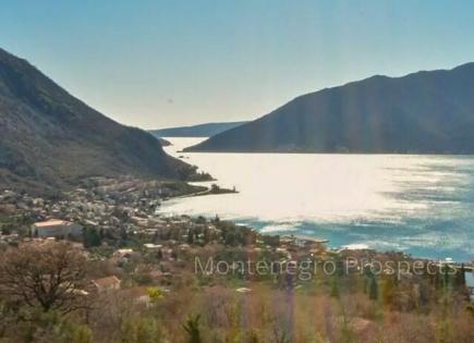 Land for 173 000 euro in Risan, Montenegro