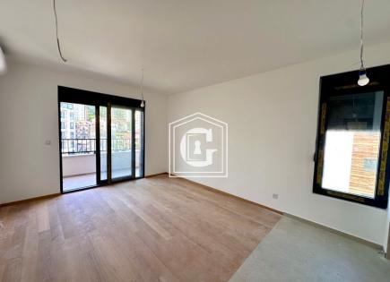 Apartment für 80 000 euro in Becici, Montenegro