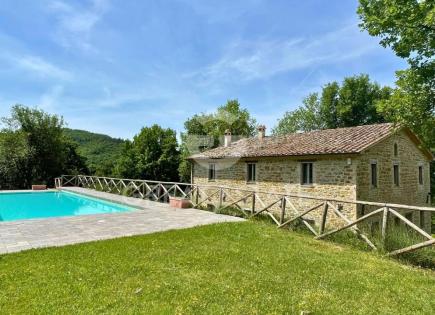 Casa para 875 000 euro en Gubbio, Italia