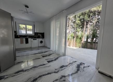 Townhouse per 580 000 euro a Limassol, Cipro