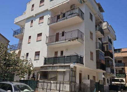 Flat for 49 000 euro in Scalea, Italy