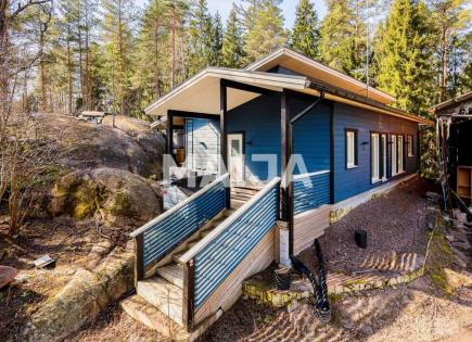 Maison pour 299 000 Euro à Sipoo, Finlande