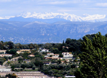 Villa for 594 200 euro in Vallauris, France