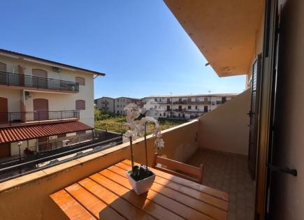 Flat for 27 000 euro in Santa Maria del Cedro, Italy
