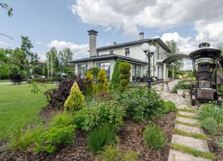 House for 970 000 euro in Marupe, Latvia