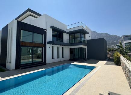 Villa for 825 000 euro in Kyrenia, Cyprus